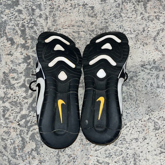 Nike Air Max 200 Rasta Edition - Picture 4 of 5